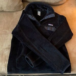 Women’s Patagonia sweatshirt
